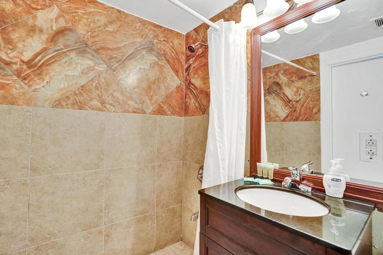 Beach Front Suite At Hollywood Beach Resort, Direct Beach Access, Swimming Pool ภายนอก รูปภาพ
